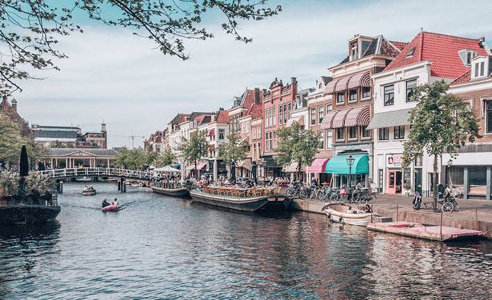 Lekdetectie in Leiden